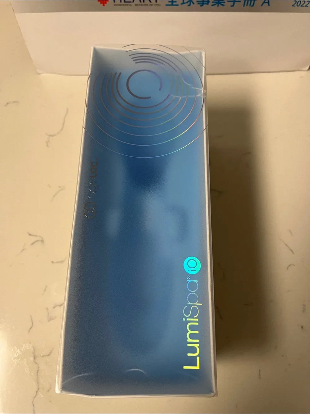 Nu Skin ageLOC LumiSpa iO Facial Cleansing Device in White with Lavender Pouch